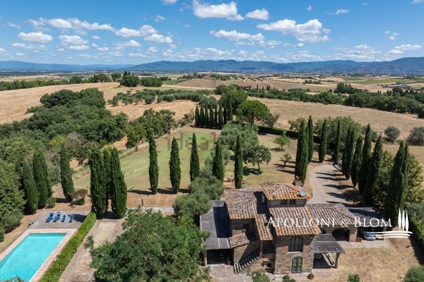 casale in vendita a Cortona in zona Casale