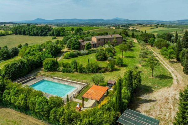 casa indipendente in vendita a Cortona in zona Casale