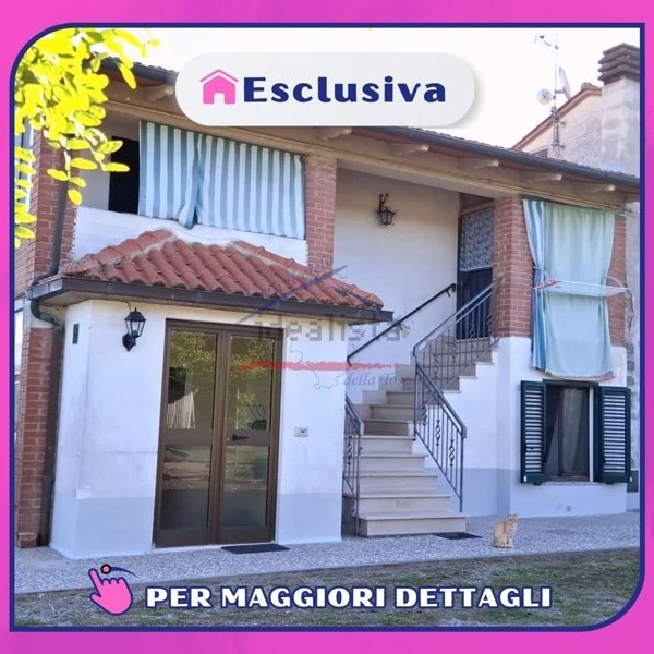 casa indipendente in vendita a Cortona in zona Pietraia