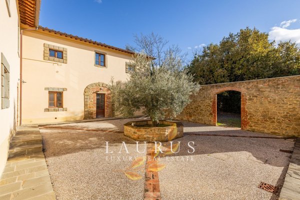 appartamento in vendita a Cortona in zona Montecchio