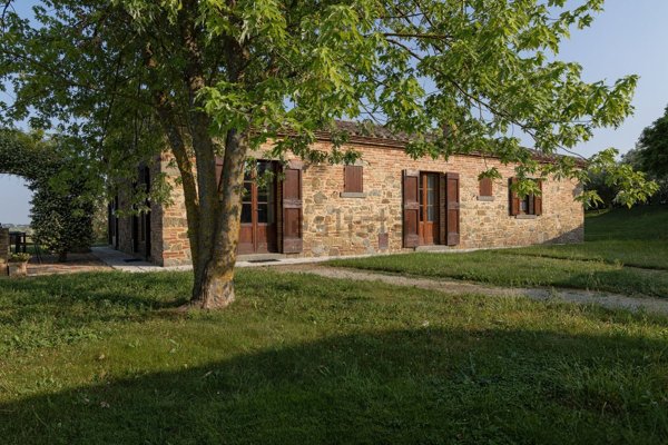 casa indipendente in vendita a Cortona in zona Casale