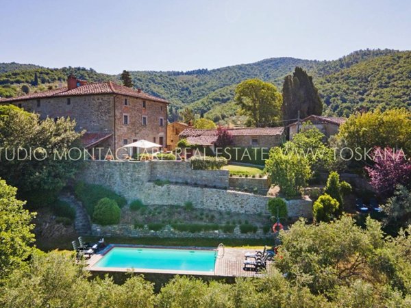 negozio in vendita a Cortona