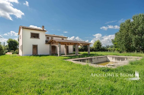 casa indipendente in vendita a Cortona in zona Casale