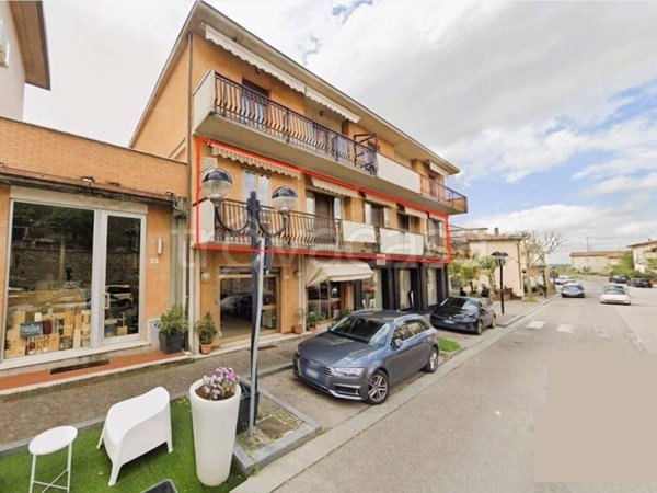 ufficio in vendita a Cortona in zona Camucia