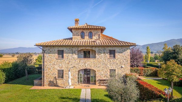 casa indipendente in vendita a Cortona in zona Casale