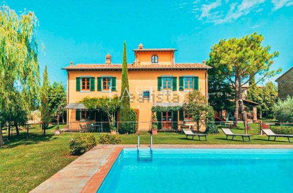 casale in vendita a Cortona