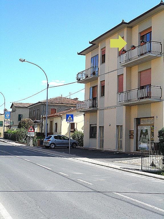 appartamento in vendita a Cortona in zona Camucia