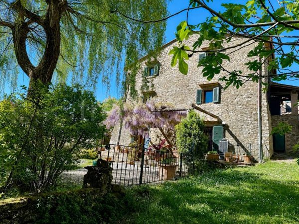 casa indipendente in vendita a Cortona in zona Casale
