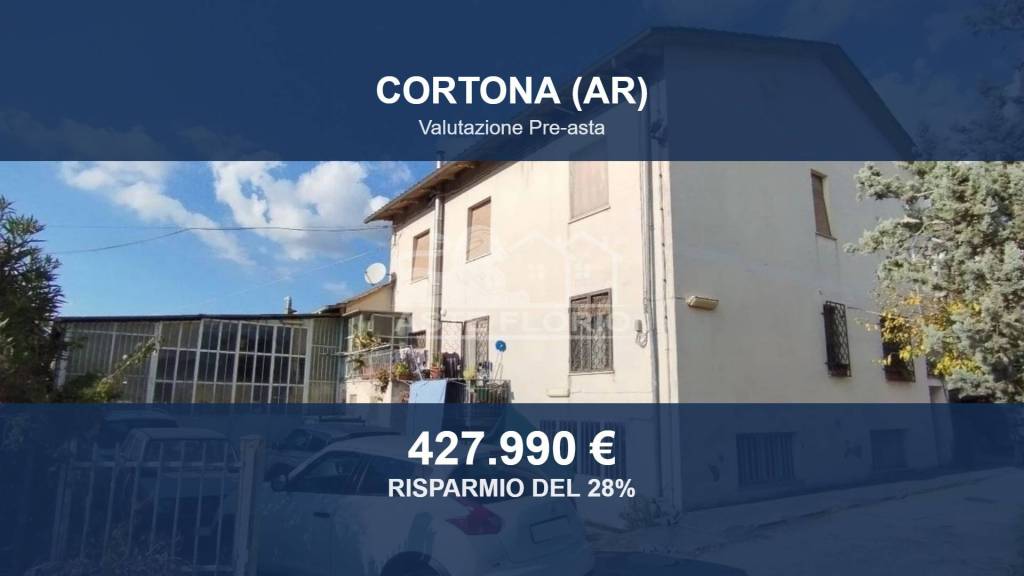 locale di sgombero in vendita a Cortona in zona Camucia