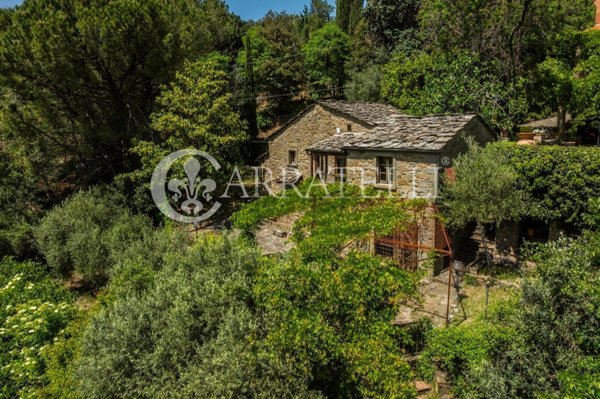 casale in vendita a Cortona in zona Casale