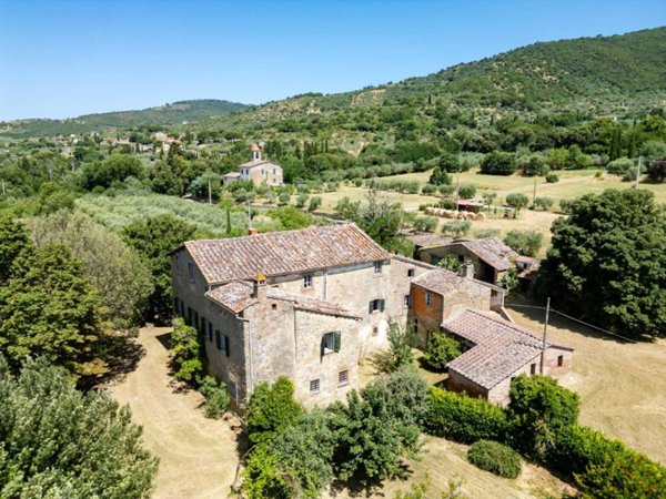 casa indipendente in vendita a Cortona in zona Casale