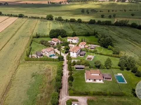 casa indipendente in vendita a Cortona in zona Casale