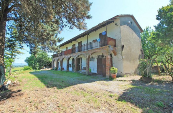 casa indipendente in vendita a Cortona in zona Casale