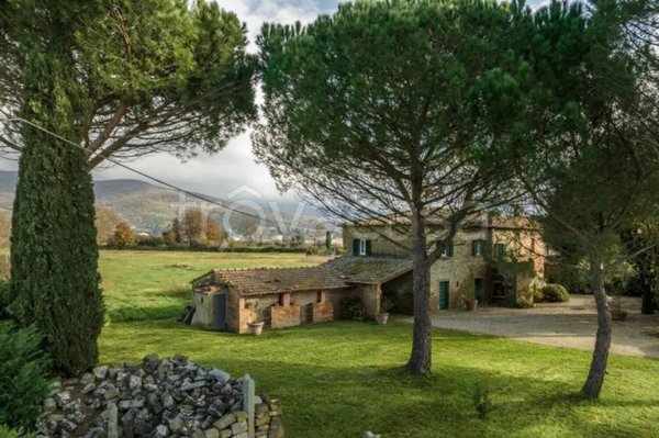 casa indipendente in vendita a Cortona in zona Casale