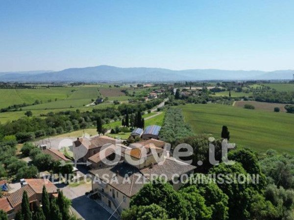 casale in vendita a Cortona