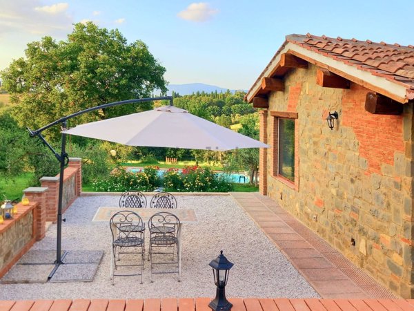 casa indipendente in vendita a Cortona in zona Casale
