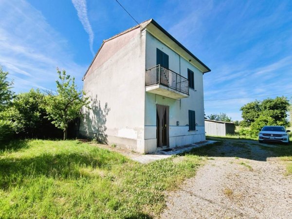 casa indipendente in vendita a Cortona in zona Monsigliolo