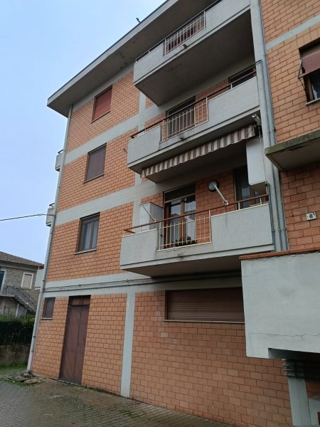appartamento in vendita a Cortona in zona Terontola