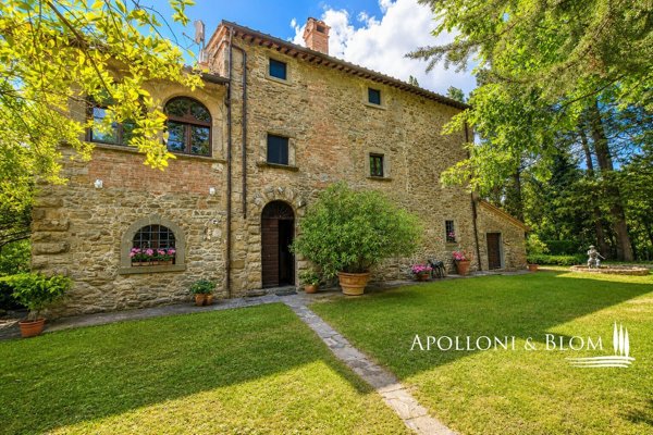casale in vendita a Cortona in zona Casale
