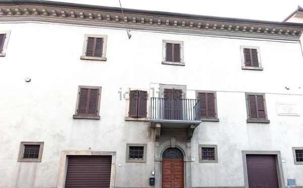 locale di sgombero in vendita a Cortona in zona Mercatale