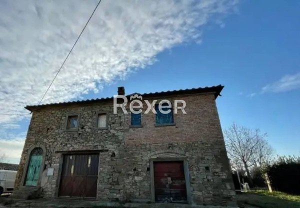 casa indipendente in vendita a Cortona in zona Fratta