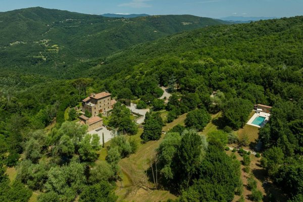 villa in vendita a Cortona
