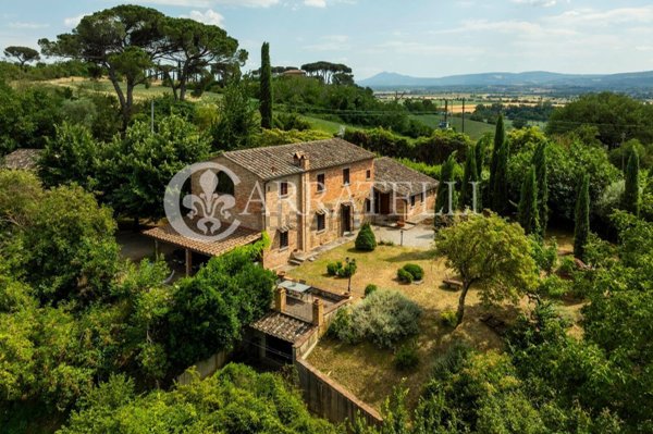 casale in vendita a Cortona