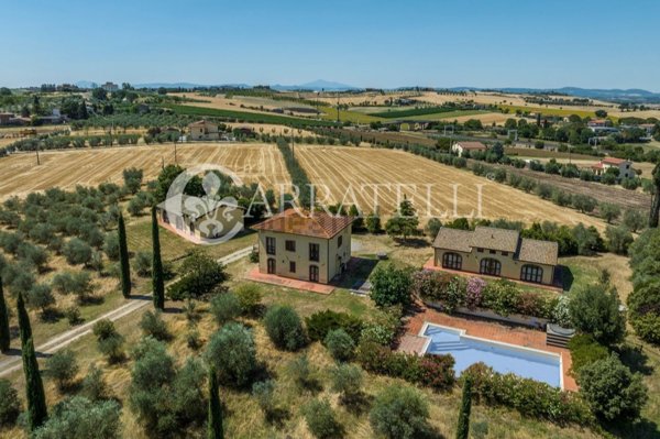 casale in vendita a Cortona in zona Creti