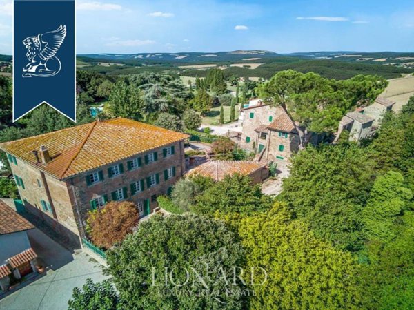 casa indipendente in vendita a Cortona in zona Monsigliolo