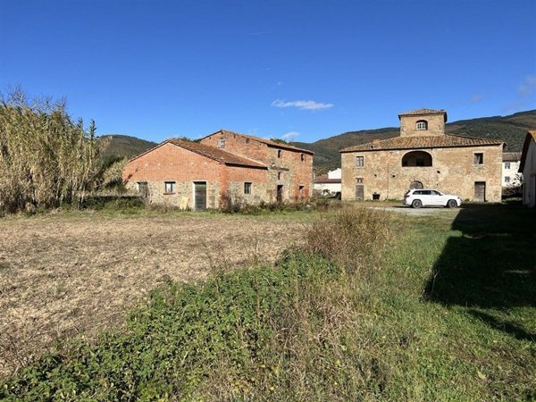 casale in vendita a Cortona