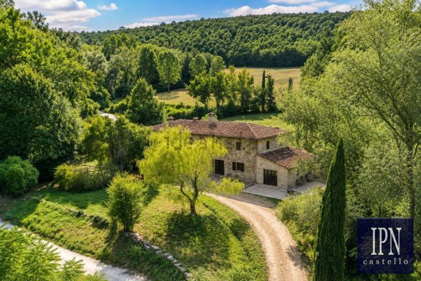 casa indipendente in vendita a Cortona in zona Sant’Andrea di Sorbello