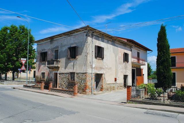 casa indipendente in vendita a Cortona in zona Fratta