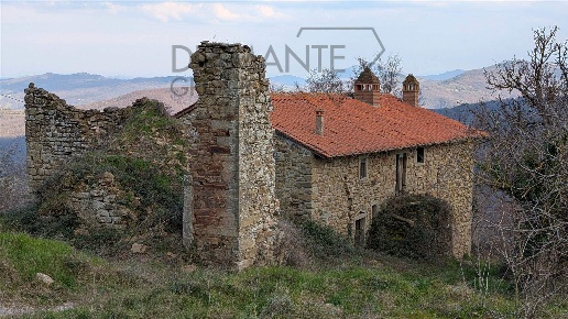 casale in vendita a Cortona in zona Casale