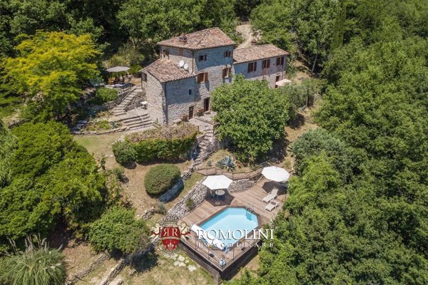 casa indipendente in vendita a Cortona in zona Casale
