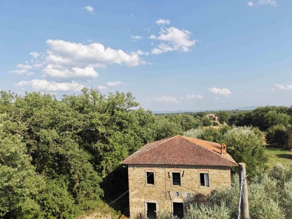 casa indipendente in vendita a Cortona in zona Pietraia