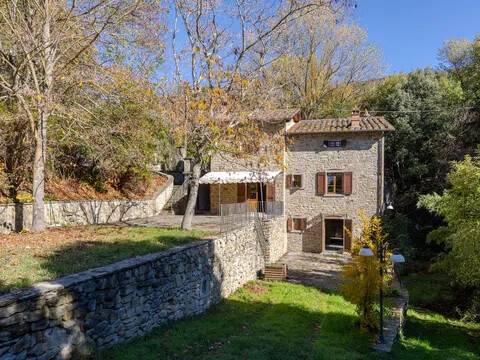 casa indipendente in vendita a Cortona in zona Sodo