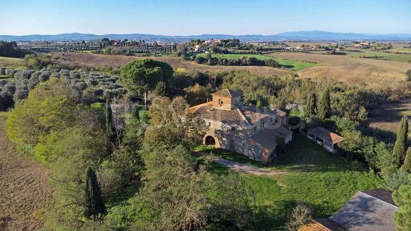 casa indipendente in vendita a Cortona in zona Montalla