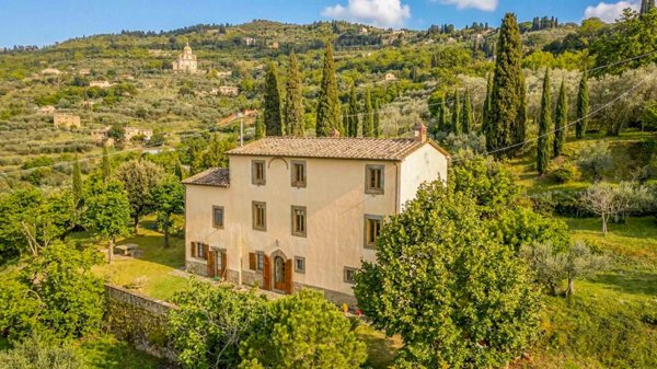 casa indipendente in vendita a Cortona in zona Casale