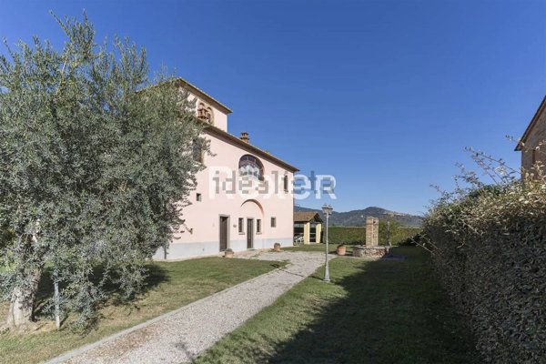 appartamento in vendita a Cortona in zona Santa Caterina