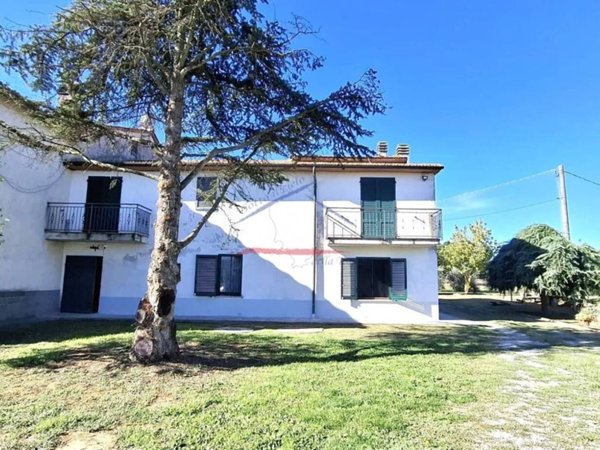 appartamento in vendita a Cortona in zona Pietraia