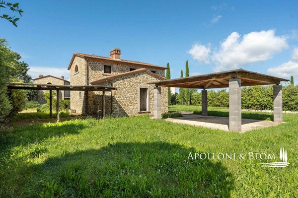 casa indipendente in vendita a Cortona in zona Santa Caterina
