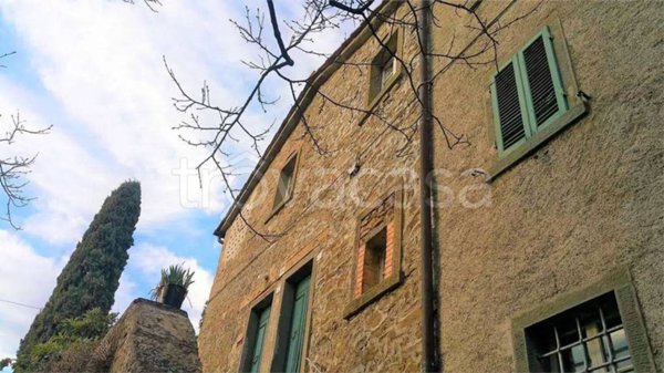 casa indipendente in vendita a Cortona in zona Casale