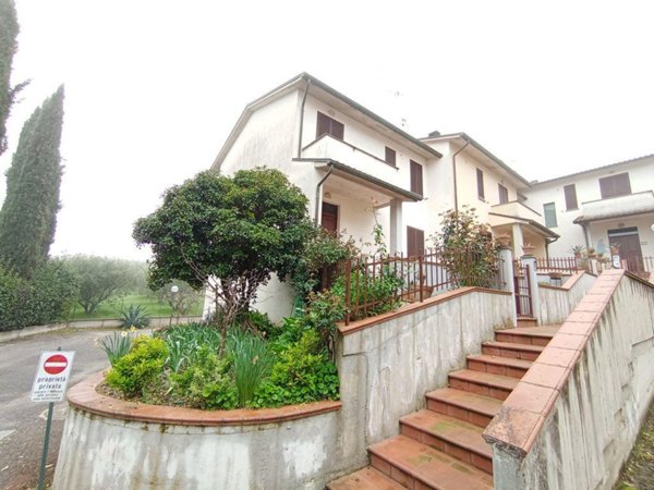 casa indipendente in vendita a Foiano della Chiana