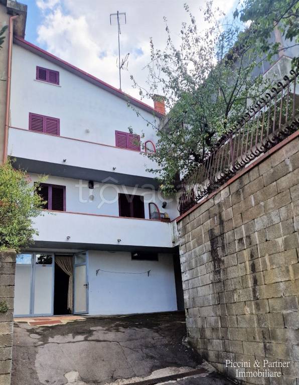 casa indipendente in vendita a Foiano della Chiana