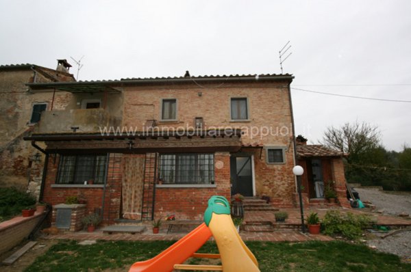casa indipendente in vendita a Foiano della Chiana