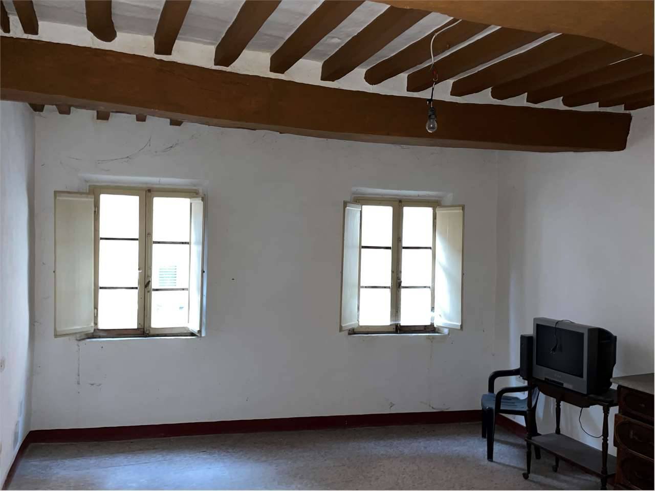 intera palazzina in vendita a Foiano della Chiana