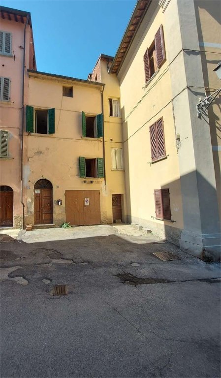 esavano in vendita a Foiano della Chiana