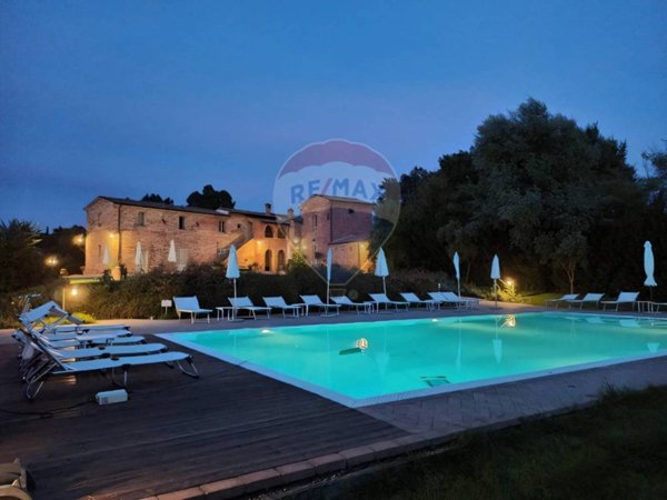 casale in vendita a Foiano della Chiana