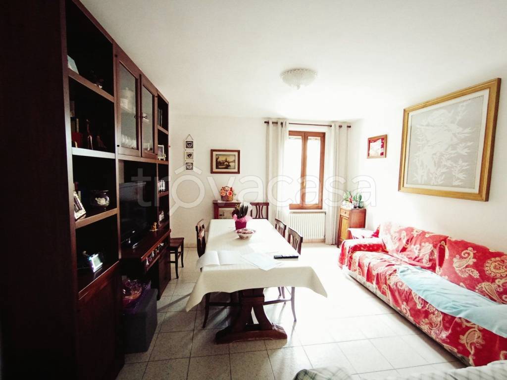 casa indipendente in vendita a Foiano della Chiana