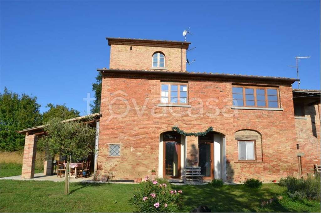 casa indipendente in vendita a Foiano della Chiana